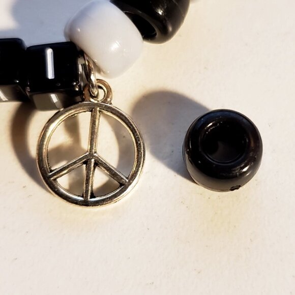 Handmade Love Avicii Kandi Bracelet With Peace Charm, Gray and Black - Picture 3 of 3
